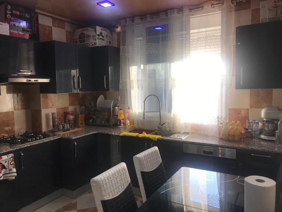 Super Appartement De Luxe T4 A La Ville De Беджая Экстерьер фото
